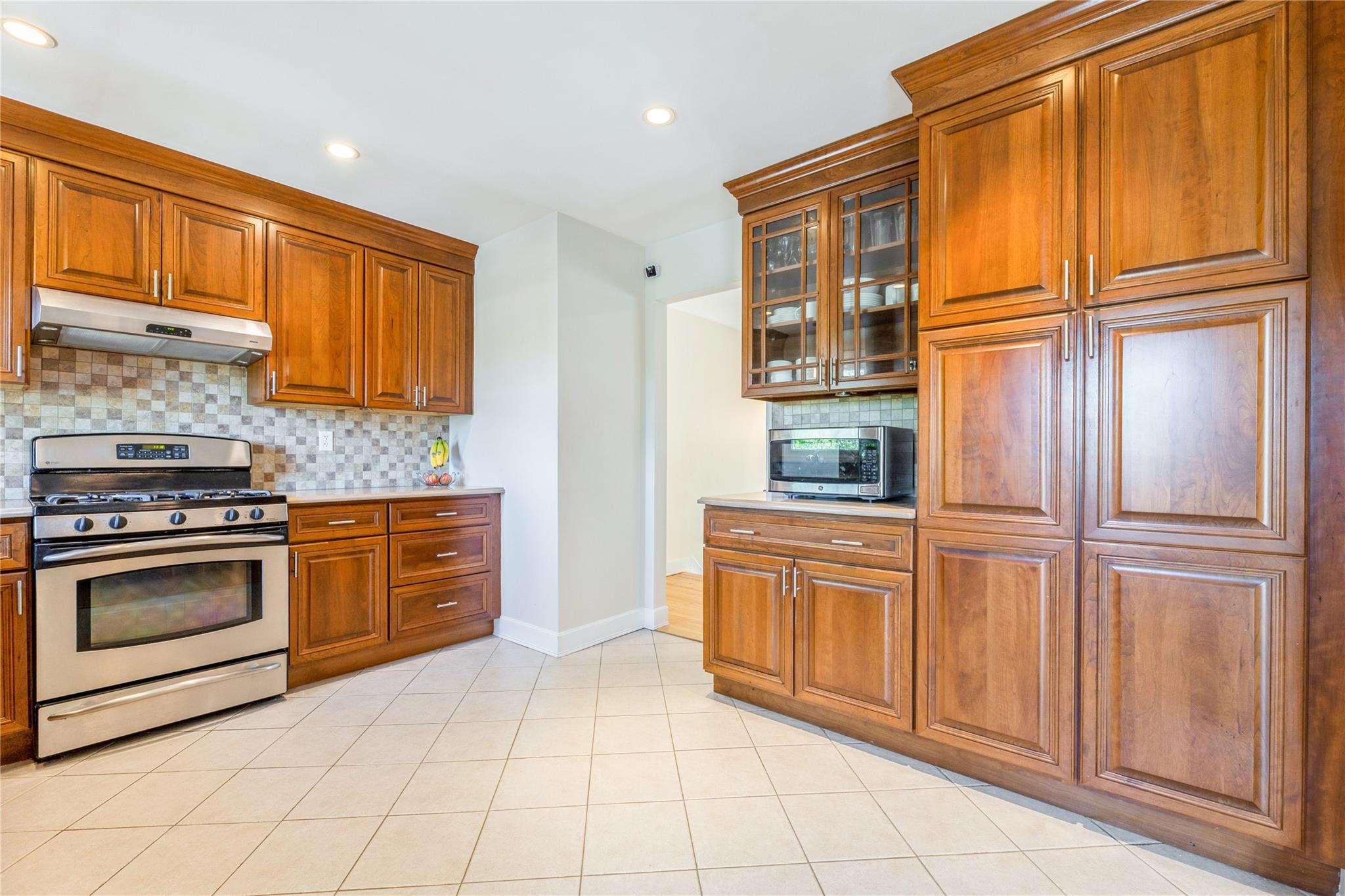 26 Hillside Drive, Thiells, New York image 12