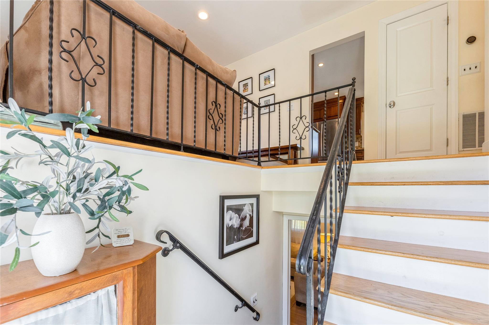 26 Hillside Drive, Thiells, New York image 3