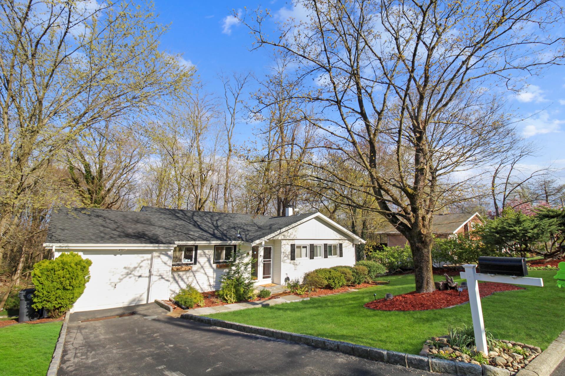 4 Stonewall Circle, White Plains, New York image 24