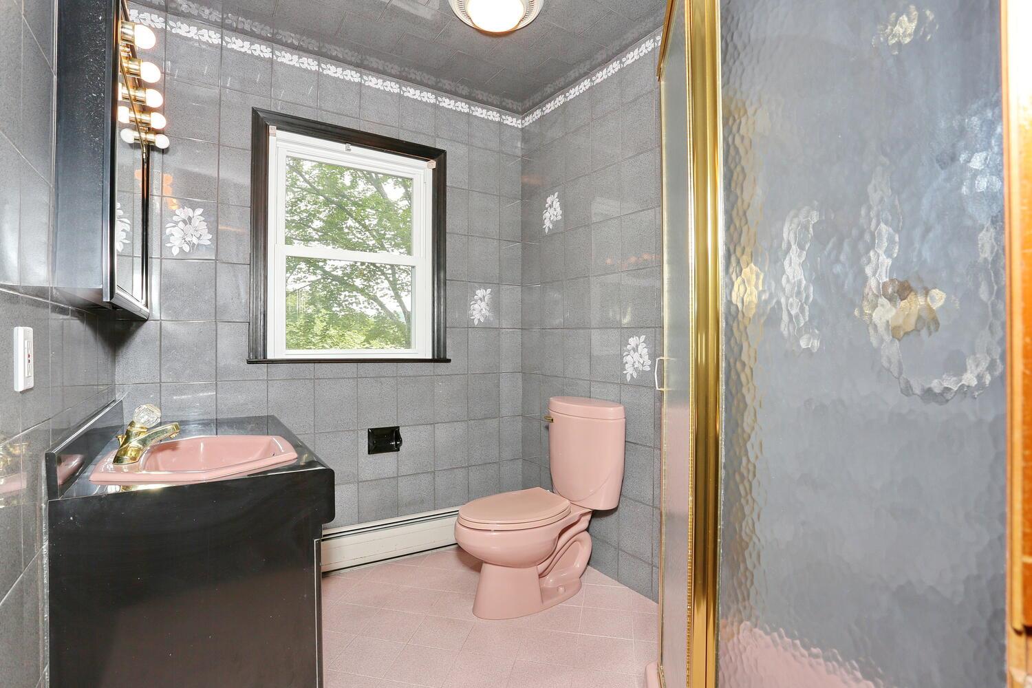 19 Verona Court, New City, New York image 14