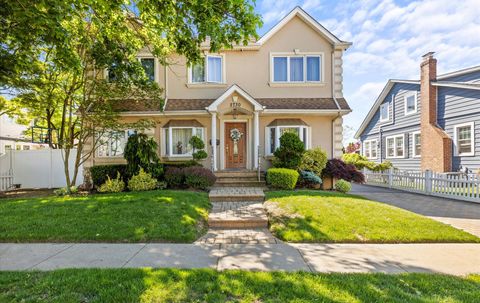 2730 Court Street Bellmore NY 11710