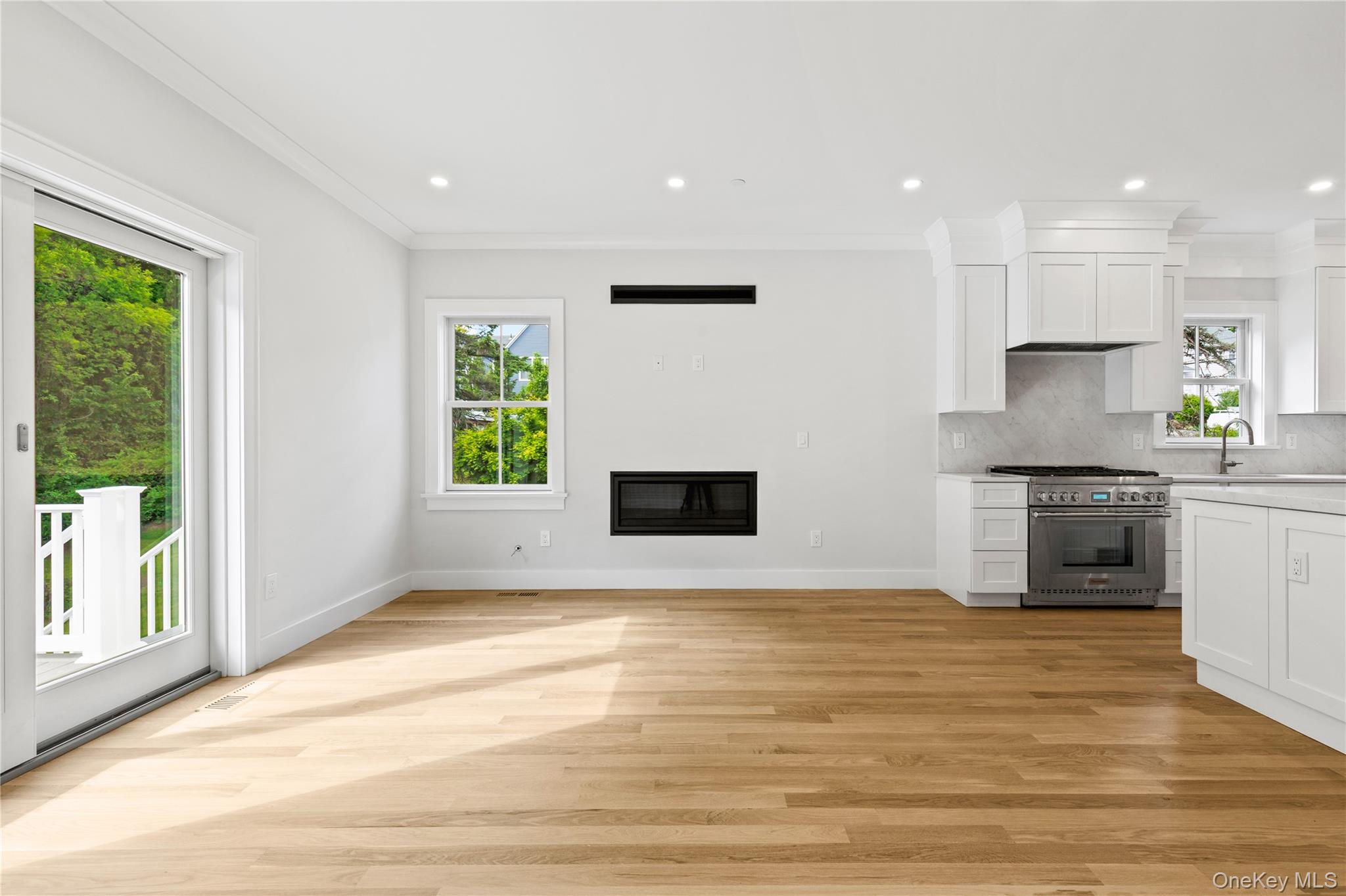 86 B Maple Street