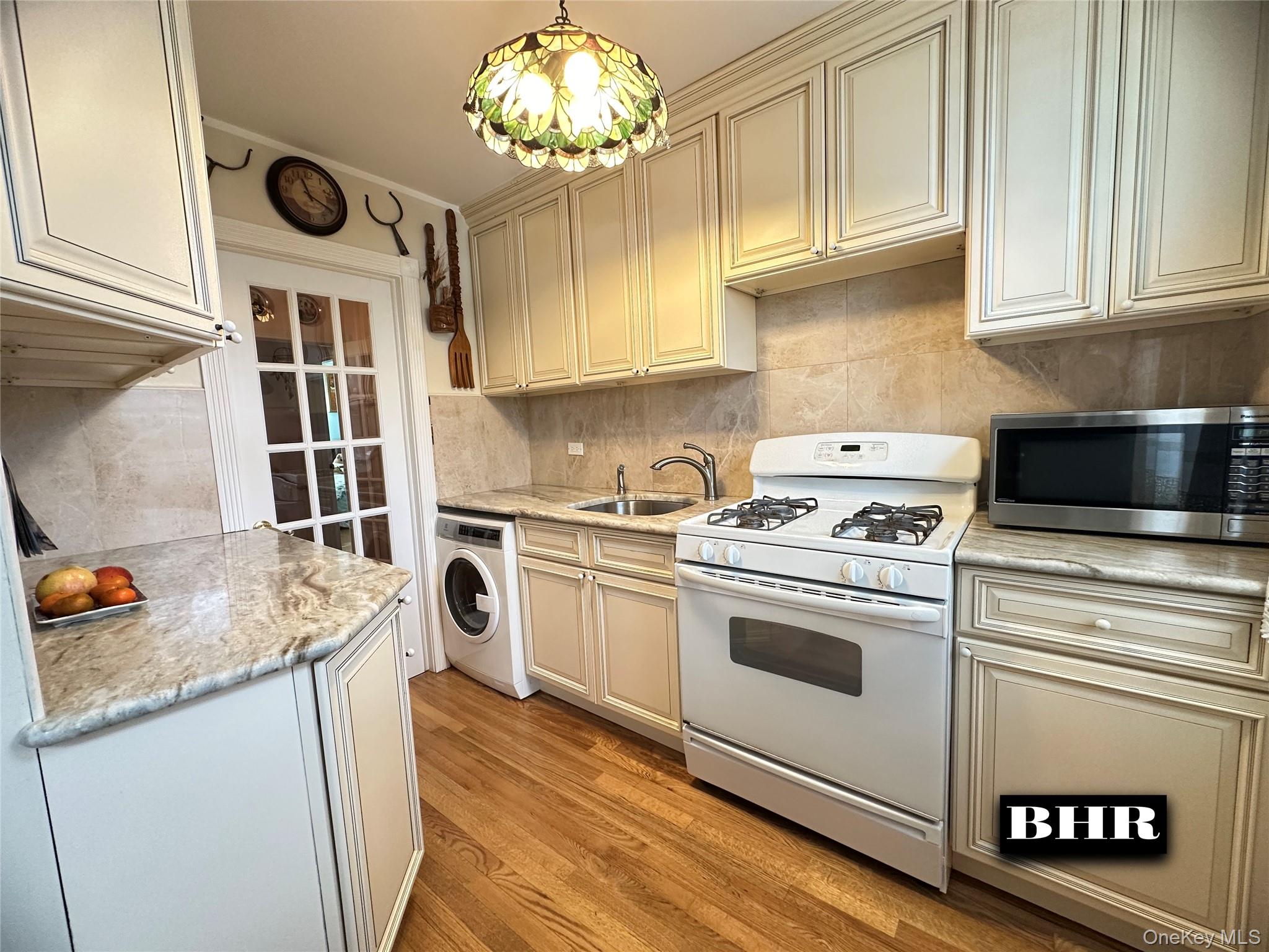 2048 E 58th Street 130F