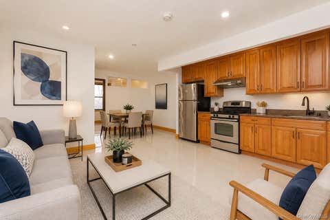Apartment For Rent - 3561 84th St St #208<br/> Jackson Heights, NY 11372