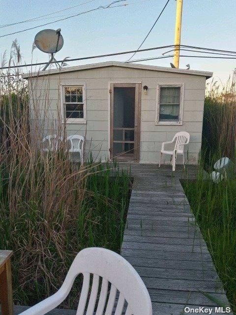 Homes For Rent - 33 Sextant Walk<br/> Ocean Beach, NY 11770