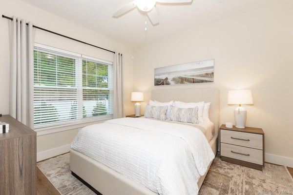 100 COURT ST, WEST BABYLON, NY 11704 - Image 8cffa3cef343105e8fa1e0a39172cd7e/2811773893