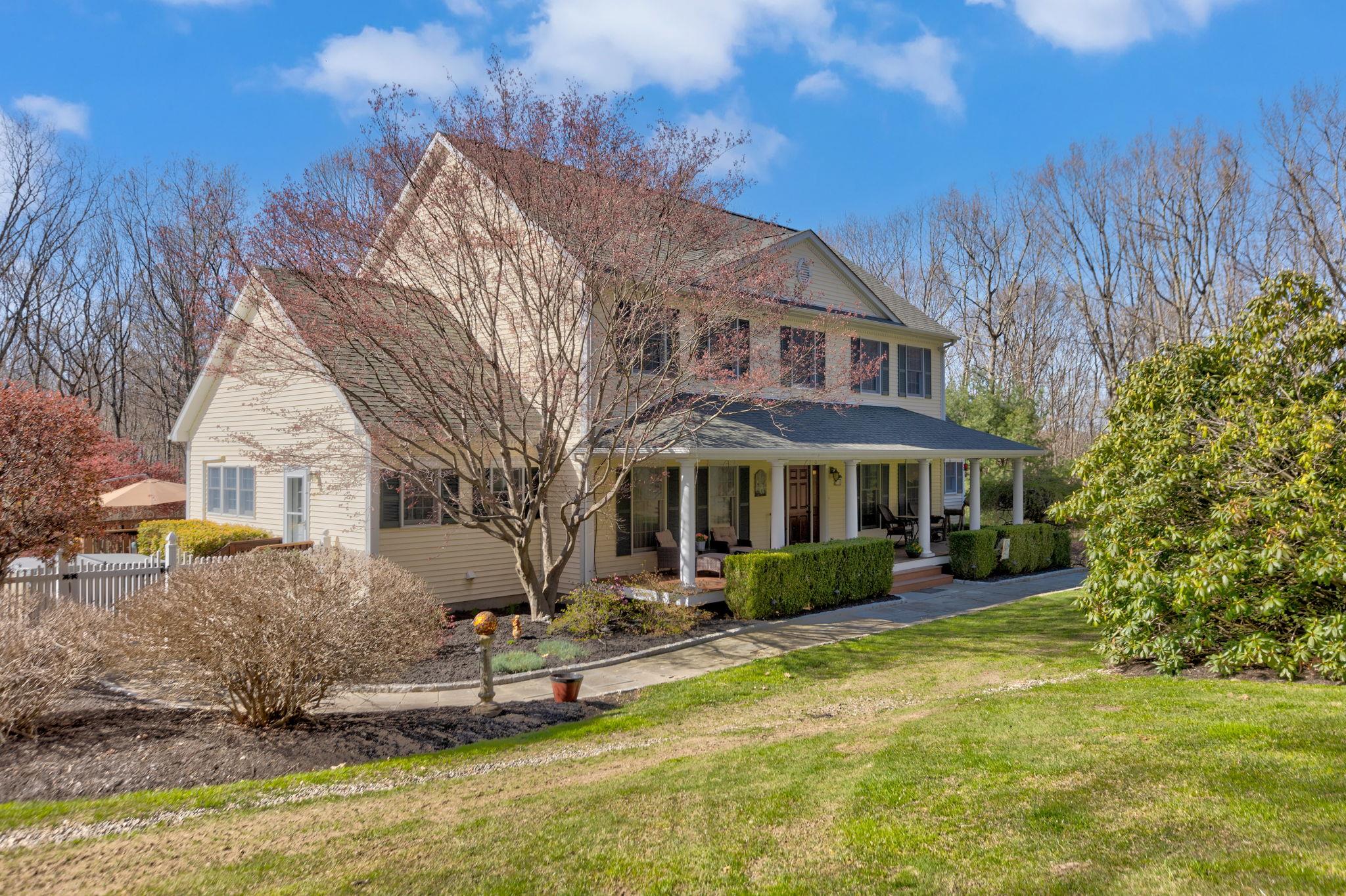 14 Little Pond Road, Pawling, New York image 1