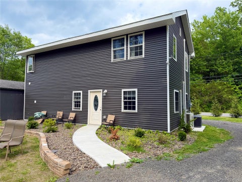 Homes For Rent - 335 State Route 32<br/> New Paltz, NY 12561