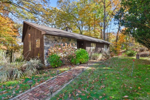 Photo of 18 Laurie Court, Carmel, NY 10512 (MLS # 1066478)
