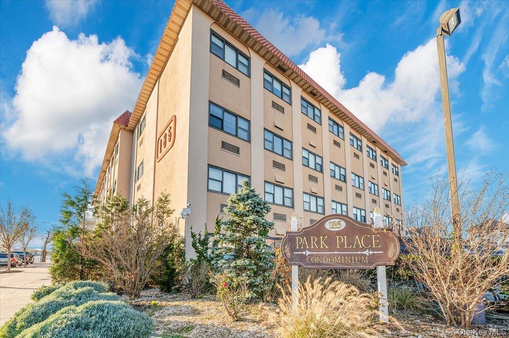Photo of 185 W Park Avenue #201, Long Beach, NY 11561 (MLS # 1048116)