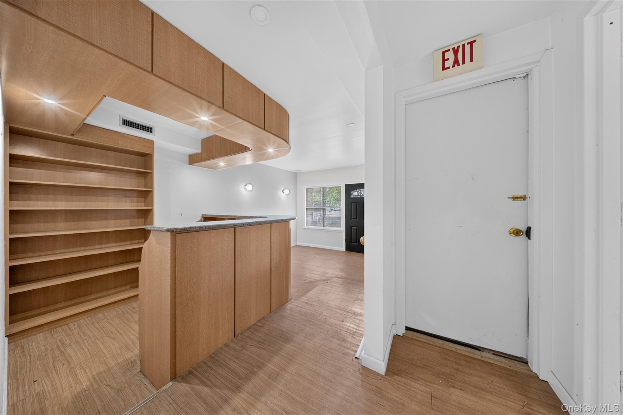 143-27 Roosevelt Ave