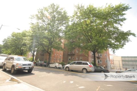 Homes For Sale - 144-54 Sanford Avenue #38<br/> Flushing, NY 11355
