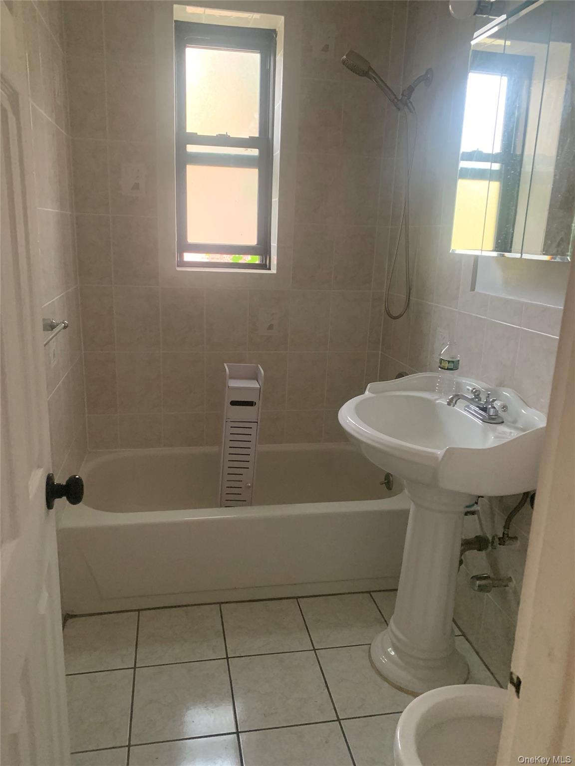 144-54 Sanford Avenue 38