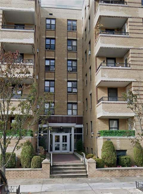 Homes For Sale - 150 West End Avenue #3B<br/> Brooklyn, NY 11235