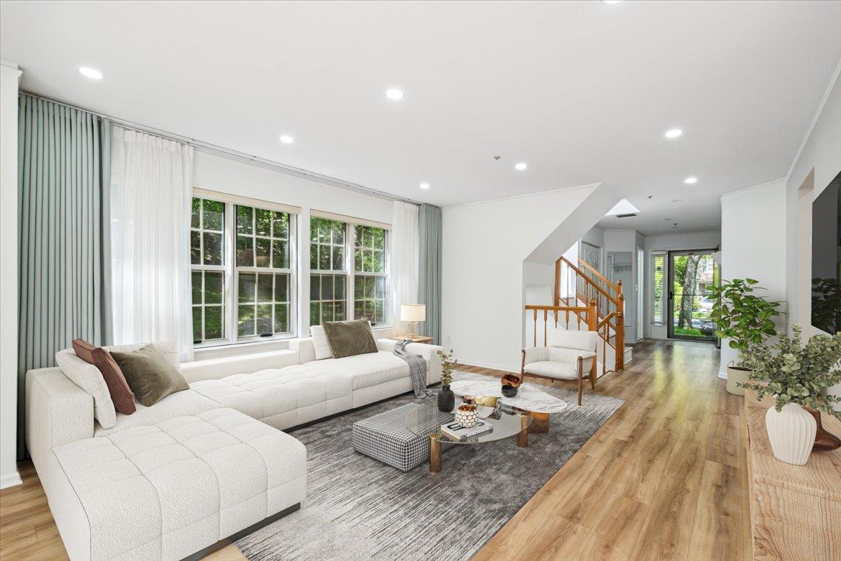 1601 Pondcrest Lane, White Plains, New York image 5