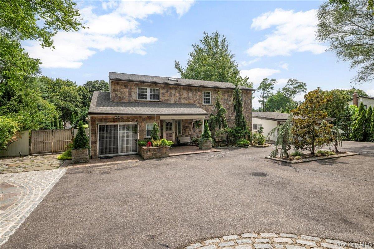 436 Wolf Hill Road