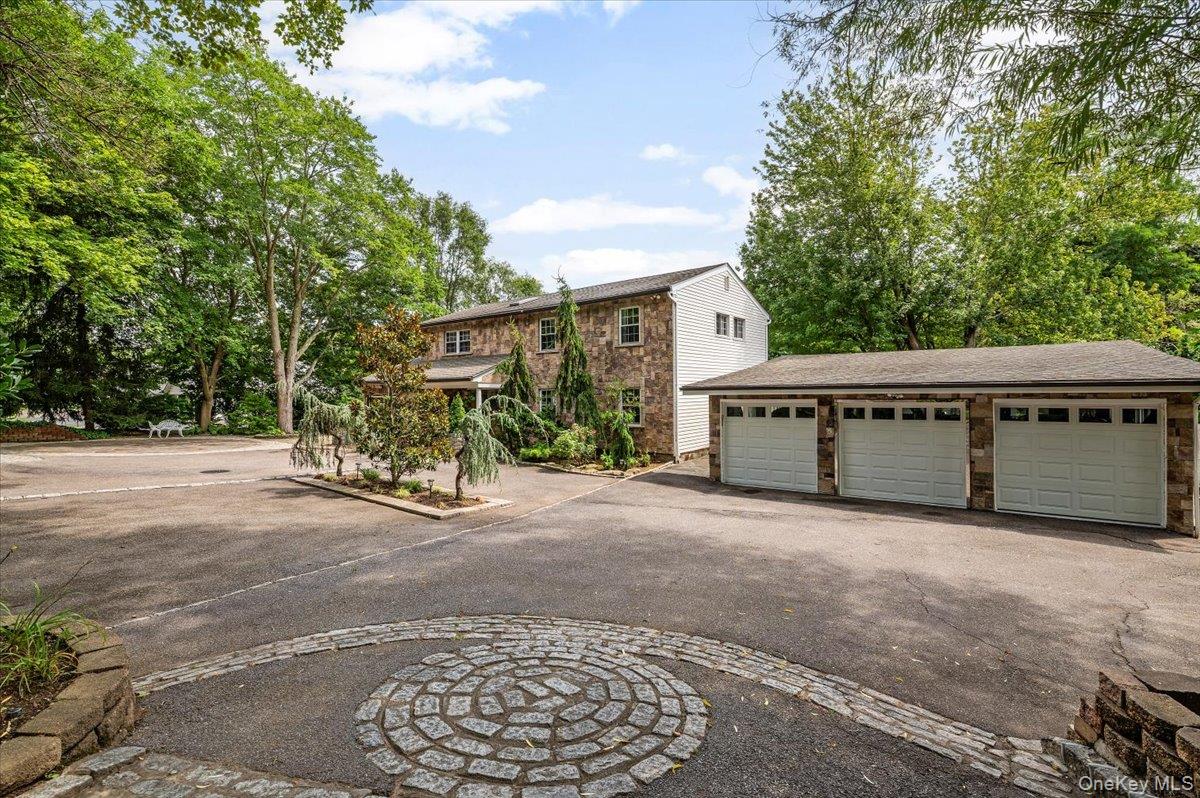 436 Wolf Hill Road