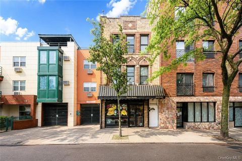 Multifamily For Sale - 10 Bay Ridge Avenue<br/> Brooklyn, NY 11220