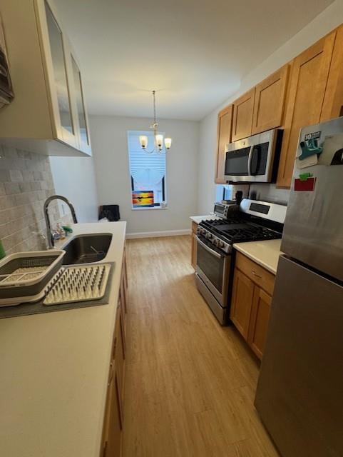 210 Martine Avenue 4K