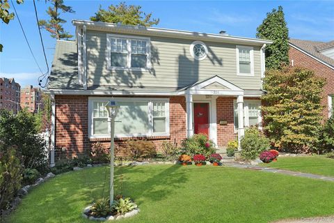 225 Carol Avenue Pelham NY 10803