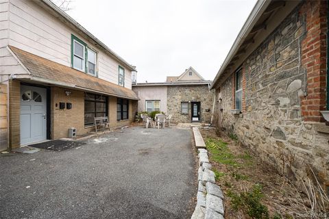 Multifamily For Sale - 87 Vineyard Avenue<br/> Highland, NY 12528