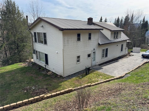 Homes For Sale - 96 White Roe Lake Road<br/> Sullivan County, Livingston Manor, NY 12758