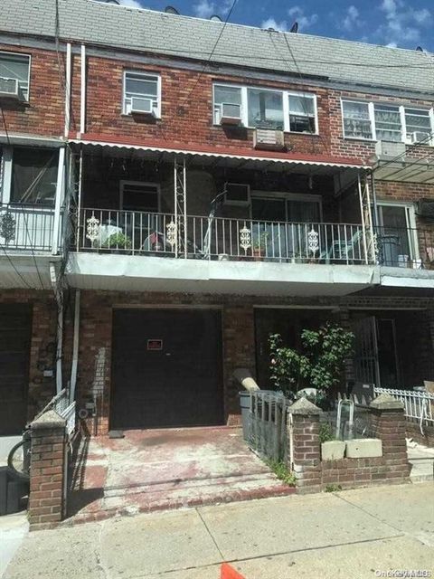 Homes For Sale - 34-64 111th St<br/> Queens County, Corona, NY 11368