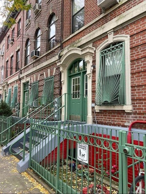1047 FAILE ST APT 1047A, BRONX, NY 10459 - Image 8d3c5bbf2e1667089af2d8176572d660/2342267504