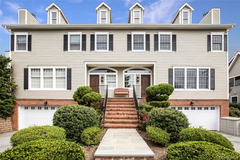 423 English Place Mamaroneck NY 10543