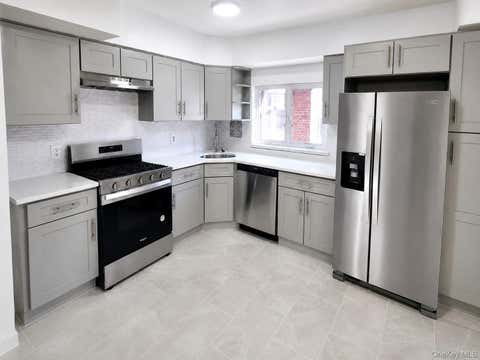 Multifamily For Rent - 149-09 84th Street St #2<br/> Queens County, Howard Beach, NY 11414