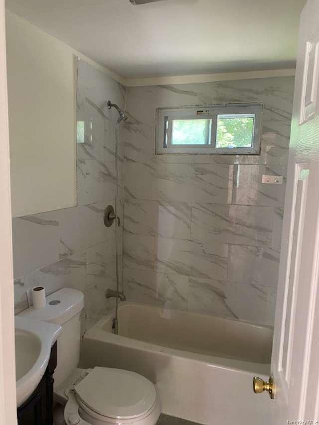 32 Cedar Trail