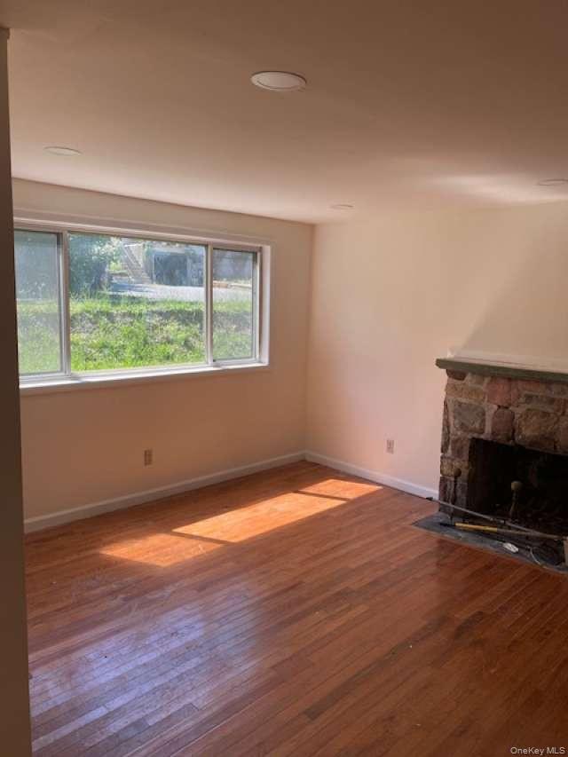 32 Cedar Trail