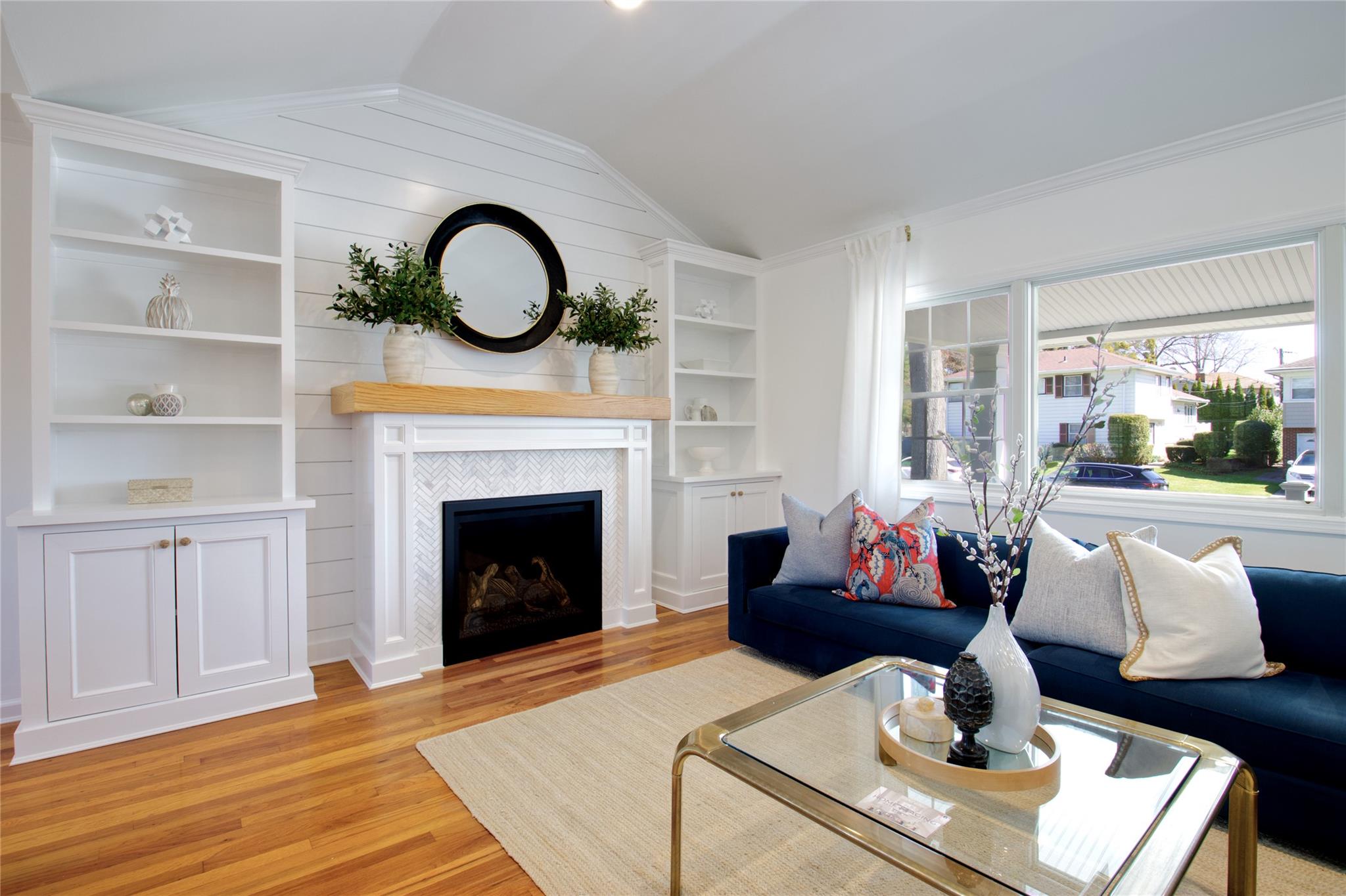 22 Hudson Road, Garden City, New York image 5