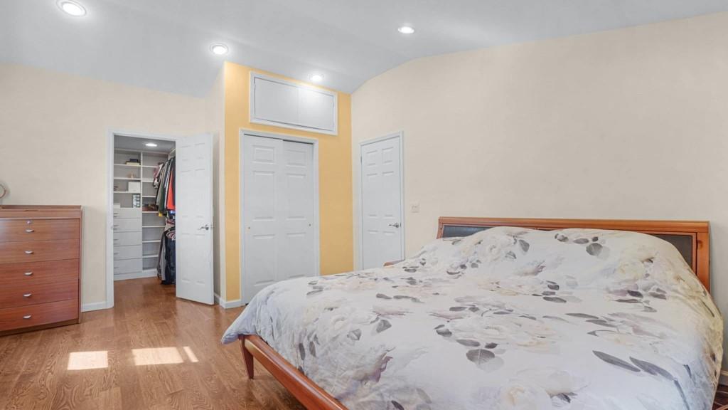 1434 Noel Avenue, Hewlett, New York image 9