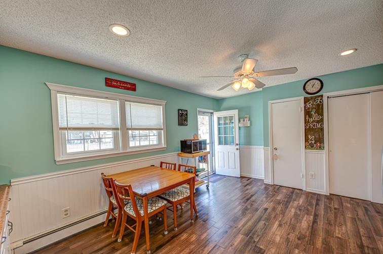 136 S Strong Avenue, Lindenhurst, New York image 10