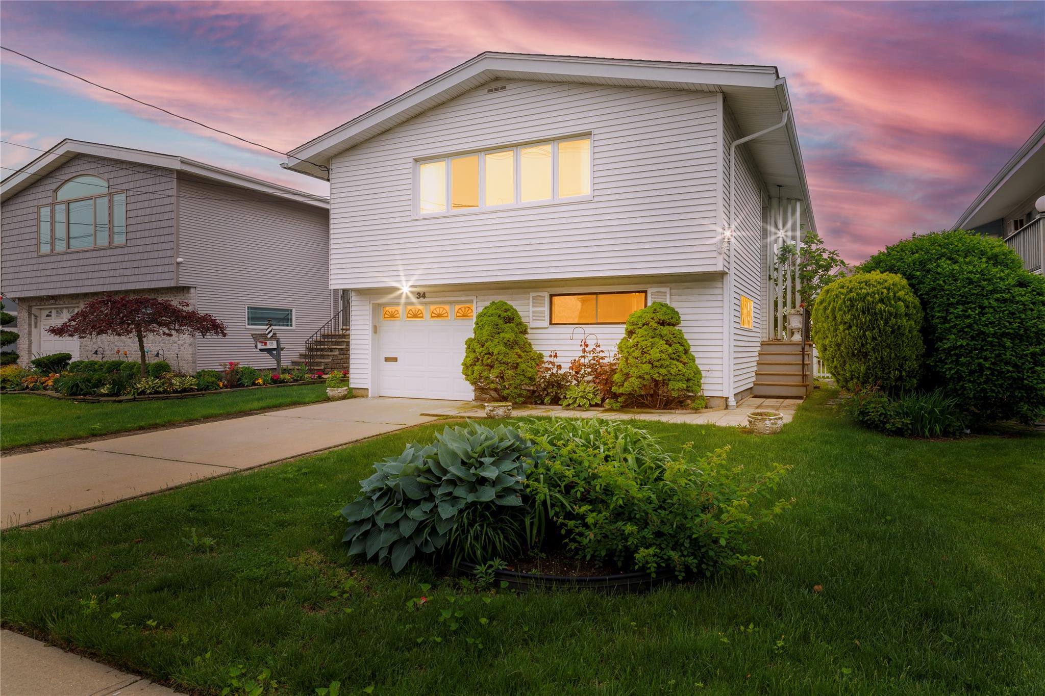 34 E Bedell Street, Freeport, New York image 1