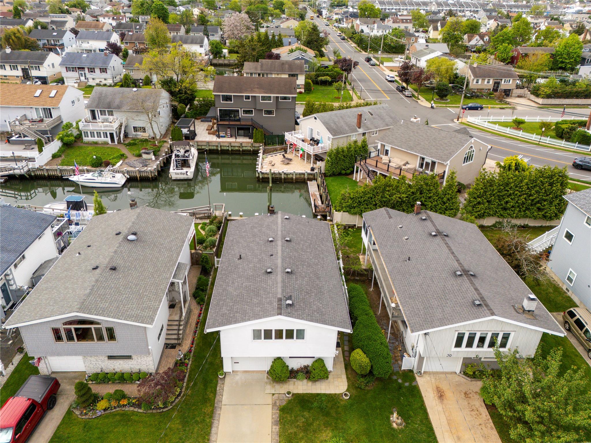 34 E Bedell Street, Freeport, New York image 35