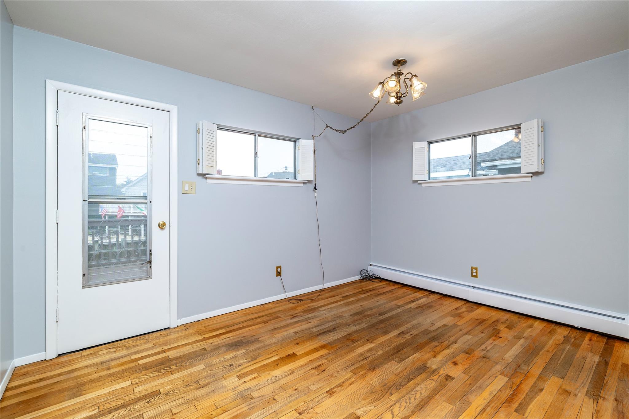 34 E Bedell Street, Freeport, New York image 28