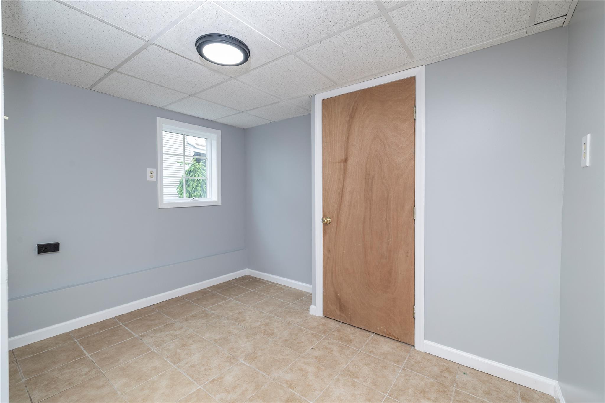 34 E Bedell Street, Freeport, New York image 29