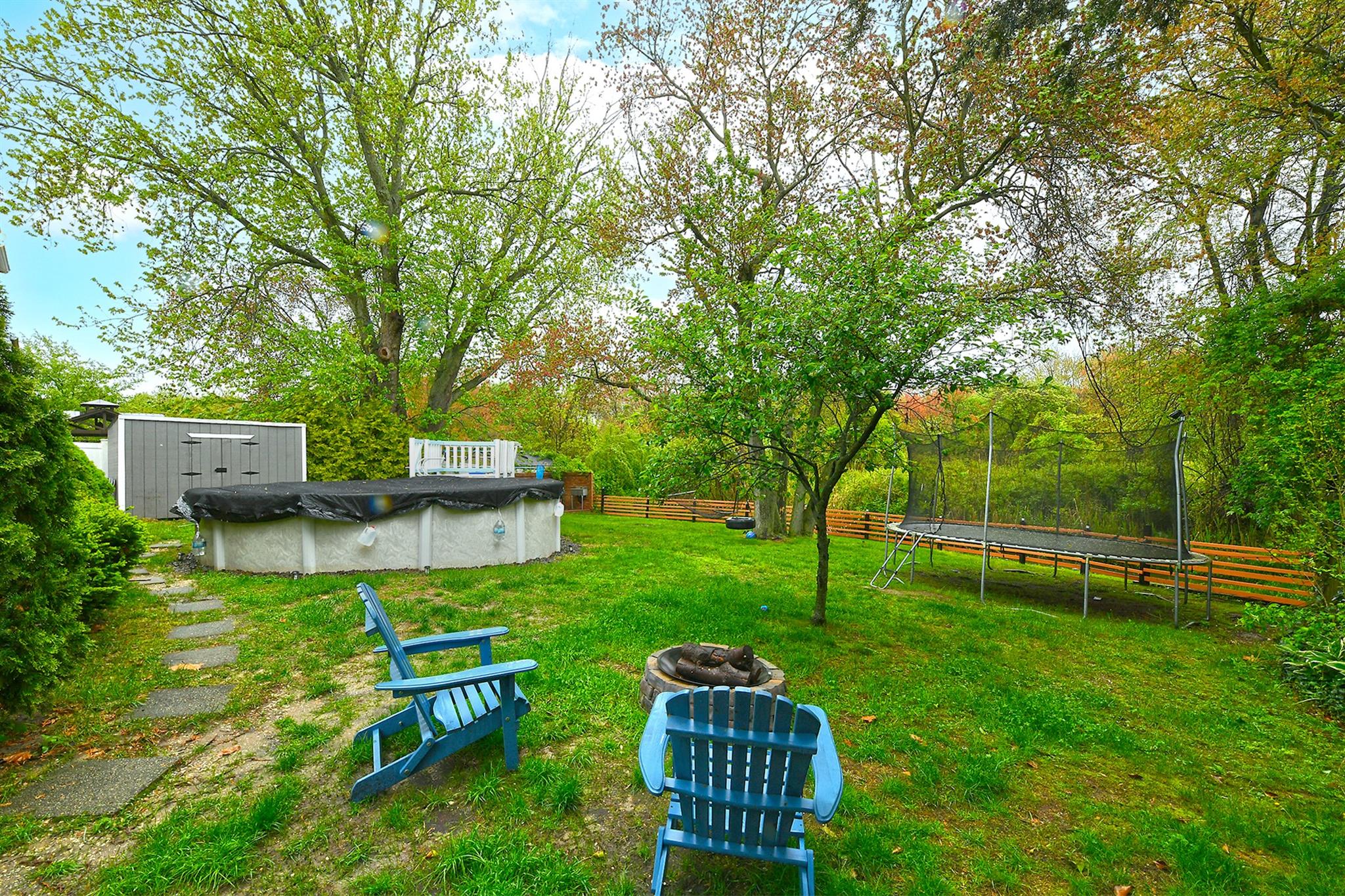 52 Santapogue Drive, Lindenhurst, New York image 15