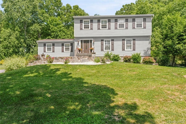 45 CHRISTINE CT, STORMVILLE, NY 12582 - Image 8d73bcc27b50f64bc9ca622cd2c28444/1915025664