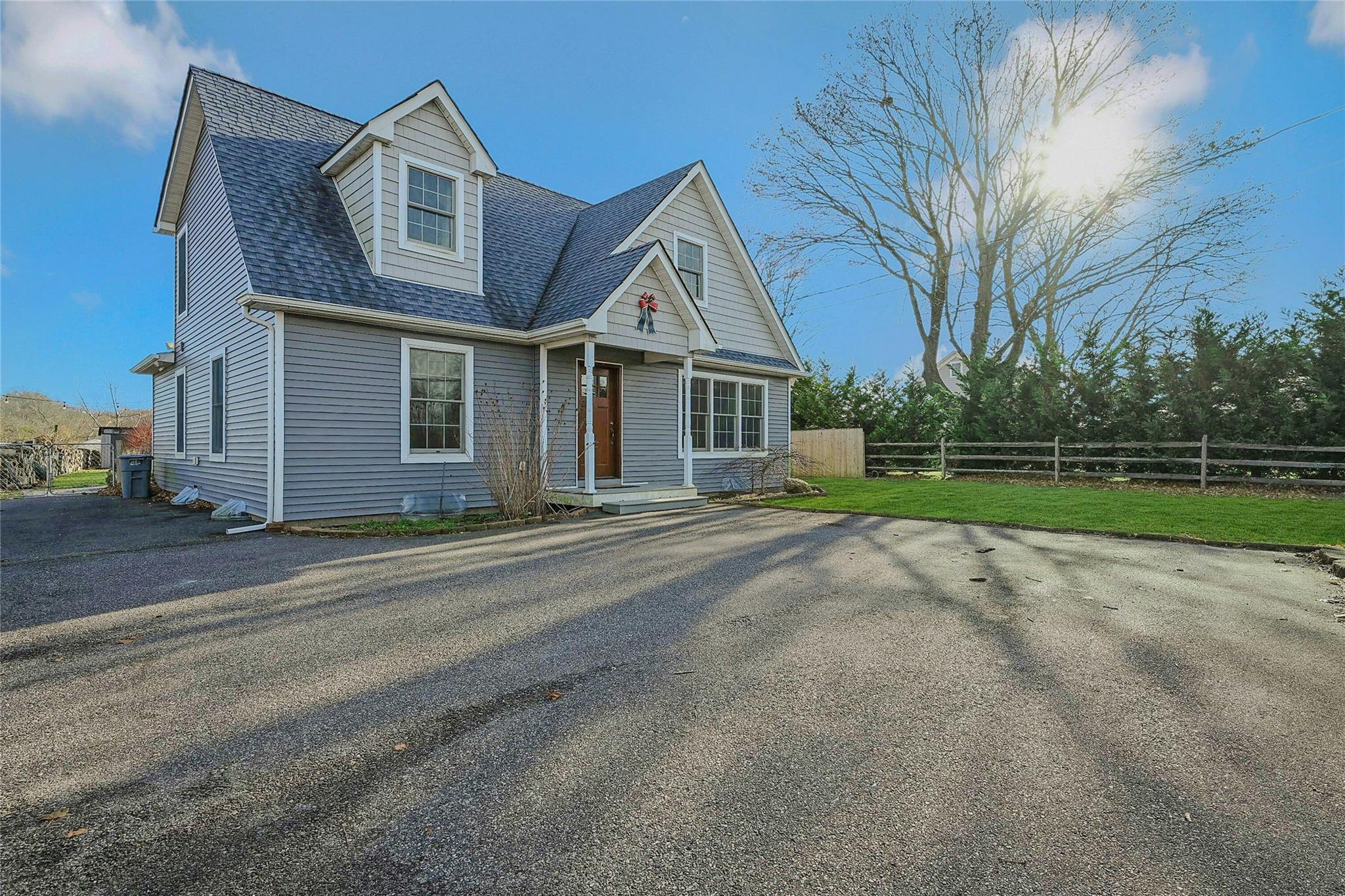 Property for Sale at Main Road, Jamesport, Hamptons, NY - Bedrooms: 3 
Bathrooms: 3  - $849,000