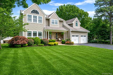 Photo of 20 Hancock Court, South Setauket, NY 11720 (MLS # 1016509)