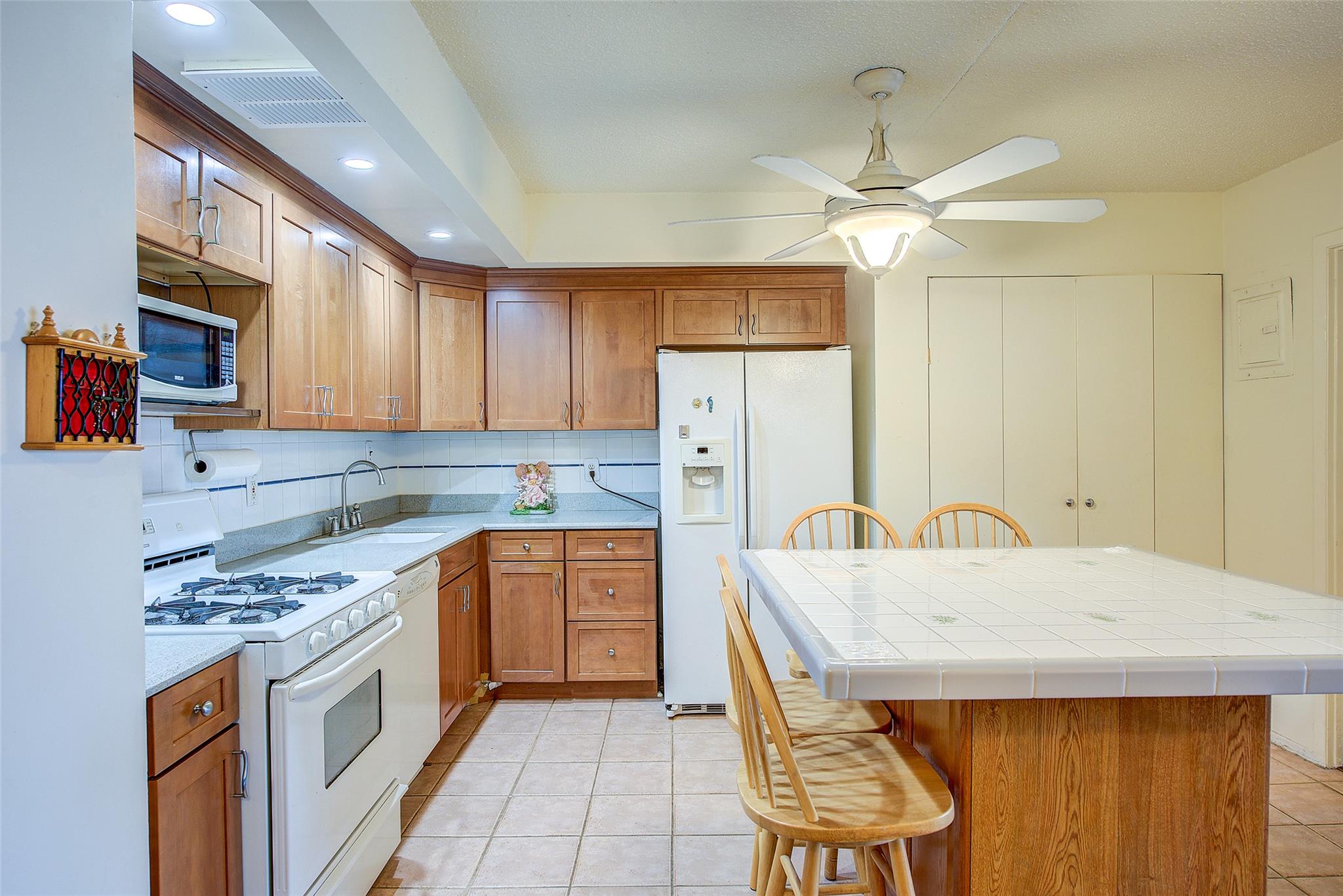 2558 120th Street #1, College Point, New York image 14