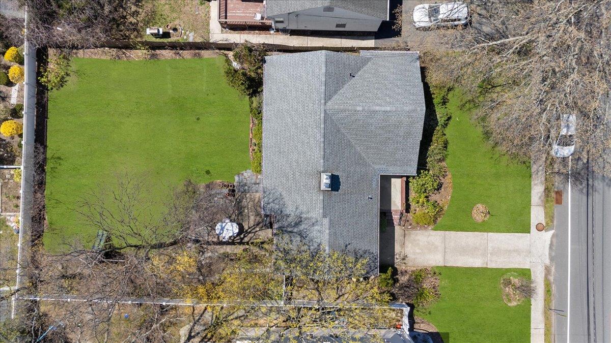808 De Mott Ave, Baldwin, New York image 29