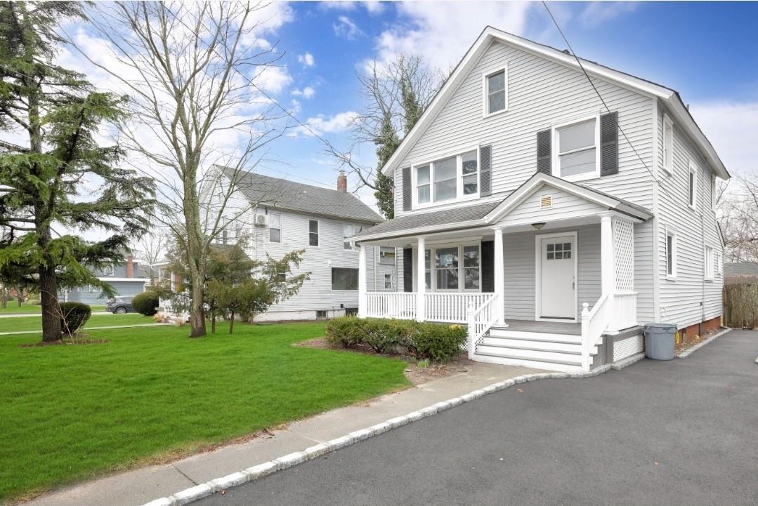 178 N Ocean Avenue, Patchogue, New York image 3