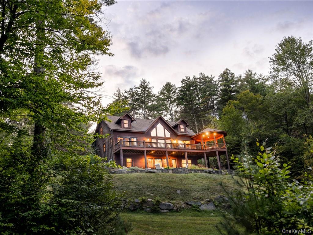 497 Woodstone Trail