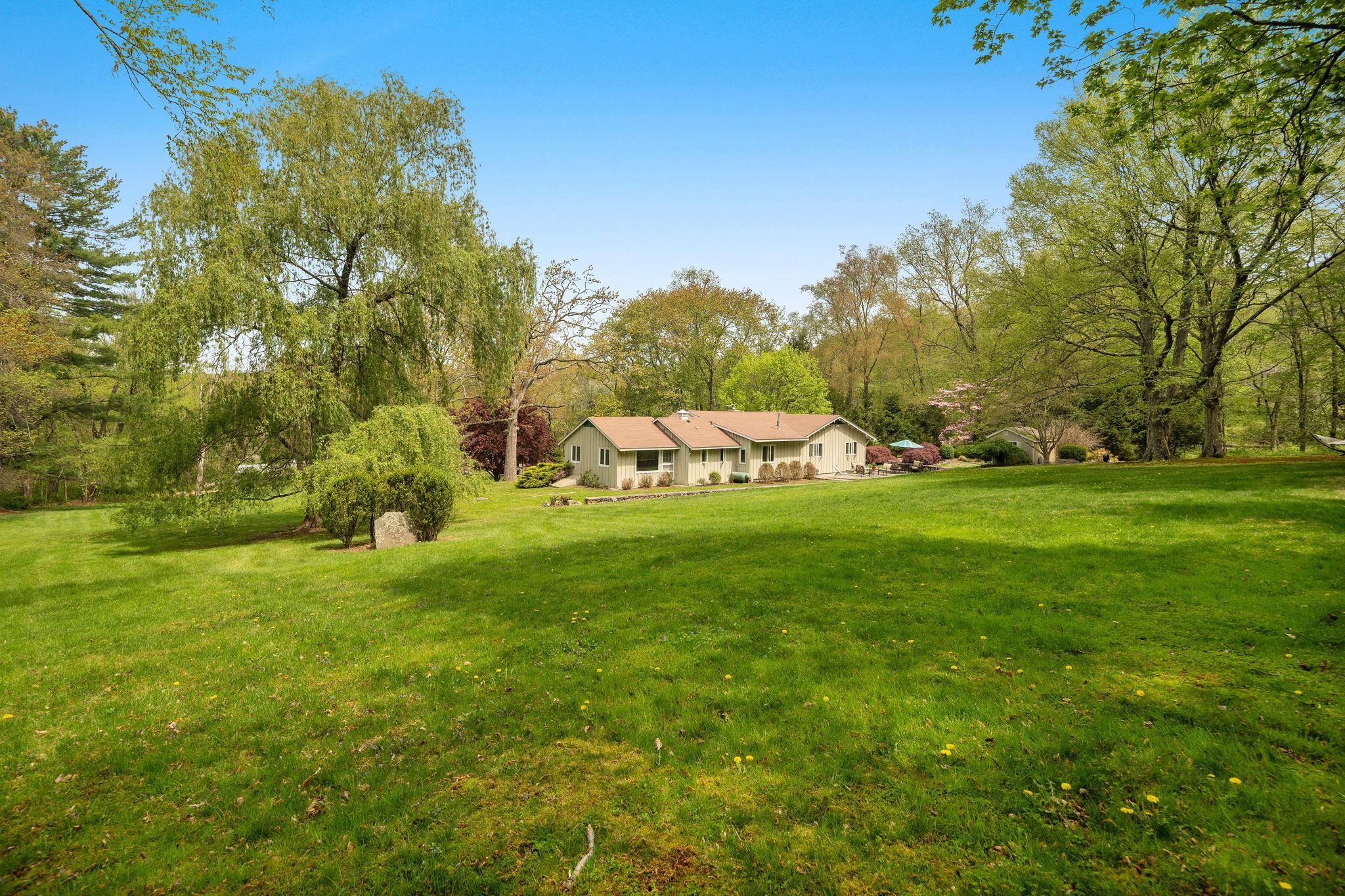 22 Van Rensselaer Road, Katonah, New York image 32