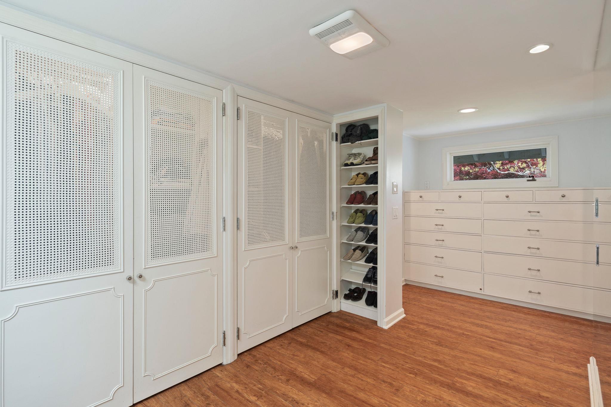 22 Van Rensselaer Road, Katonah, New York image 16