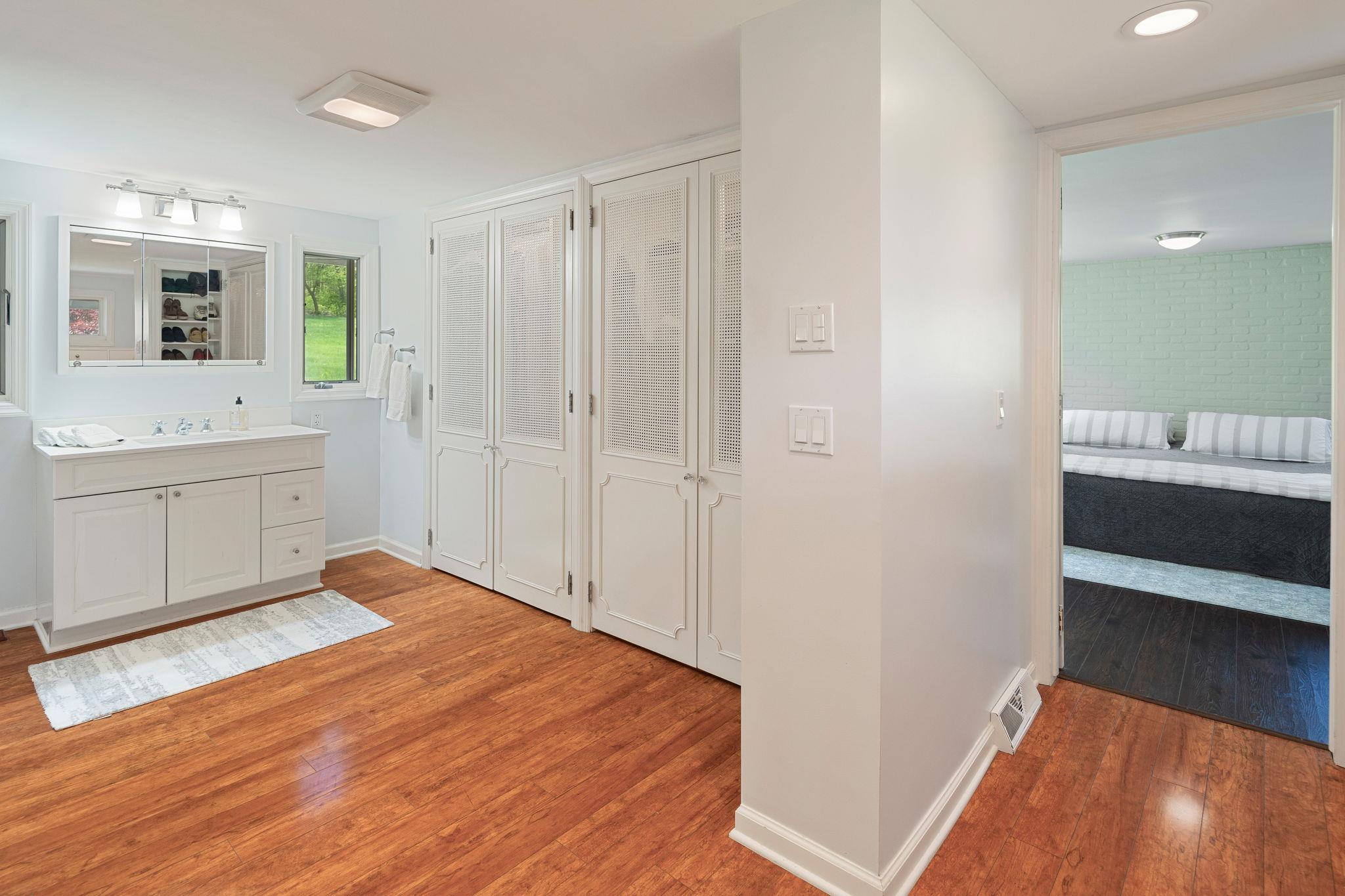 22 Van Rensselaer Road, Katonah, New York image 15